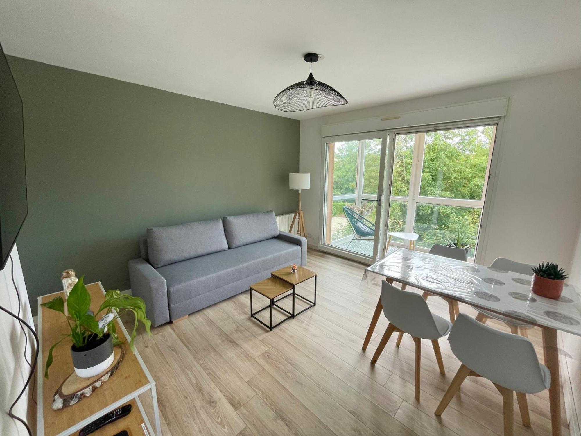 Appartement Avec Loggia Et Parking Prive Louviers Luaran gambar